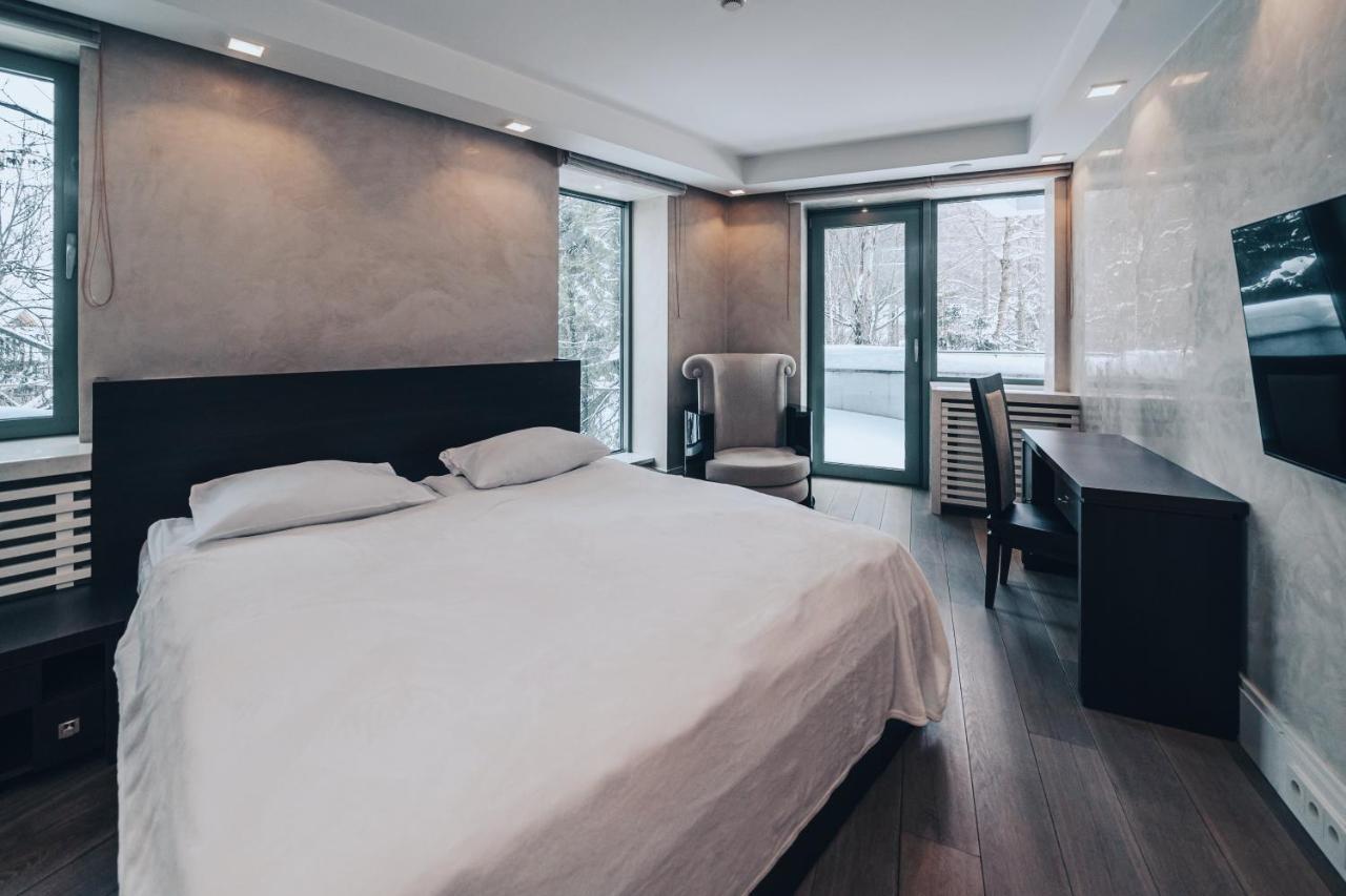 Murowanica Hotel 3*