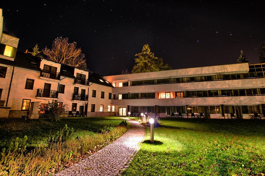 Hotel Murowanica