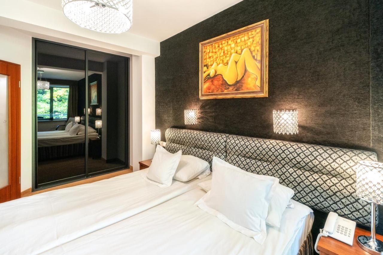 Murowanica Hotel